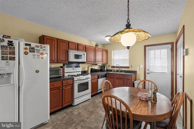 629 PANAMA CT, Williamstown, NJ 08094