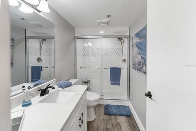 97 SUNSET DRIVE 201, Sarasota, FL 34236