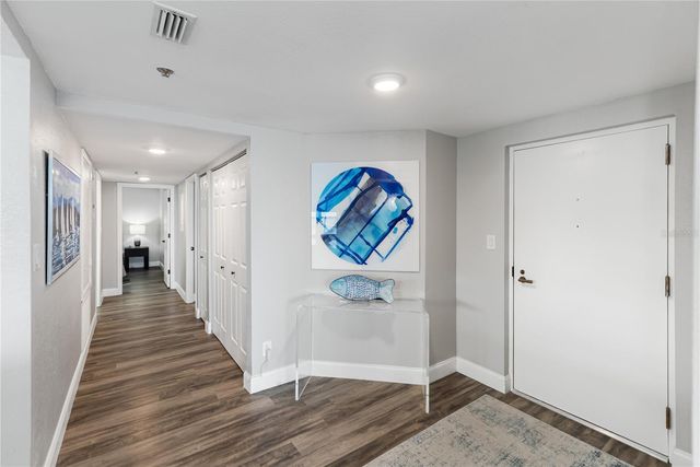 97 SUNSET DRIVE 201, Sarasota, FL 34236