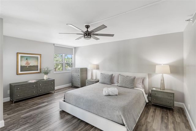 97 SUNSET DRIVE 201, Sarasota, FL 34236