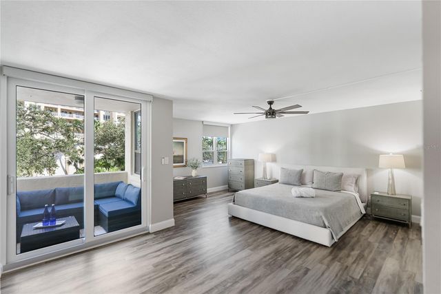 97 SUNSET DRIVE 201, Sarasota, FL 34236