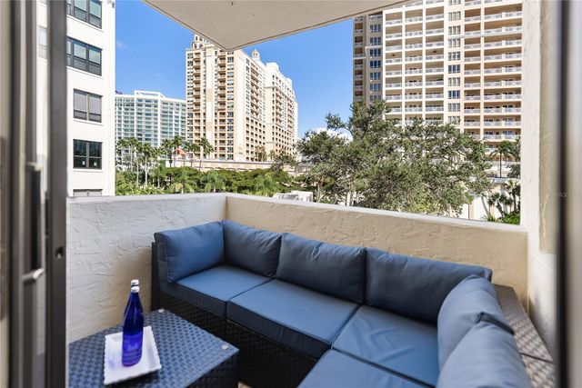 97 SUNSET DRIVE 201, Sarasota, FL 34236