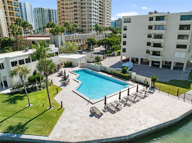 97 SUNSET DRIVE 201, Sarasota, FL 34236
