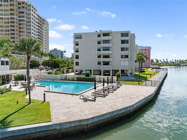 97 SUNSET DRIVE 201, Sarasota, FL 34236