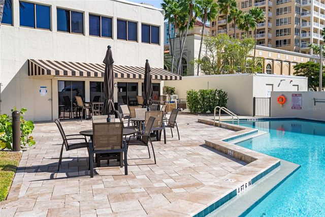 97 SUNSET DRIVE 201, Sarasota, FL 34236