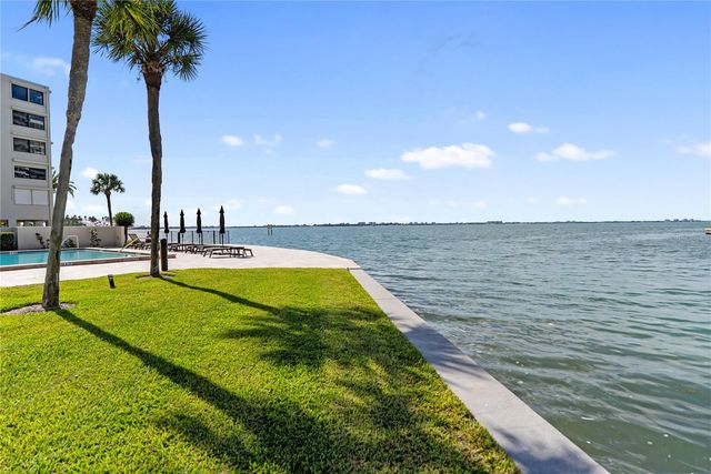 97 SUNSET DRIVE 201, Sarasota, FL 34236