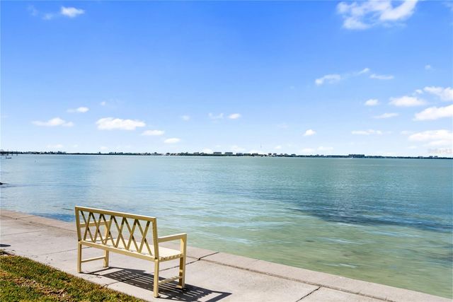 97 SUNSET DRIVE 201, Sarasota, FL 34236