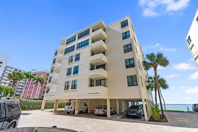 97 SUNSET DRIVE 201, Sarasota, FL 34236