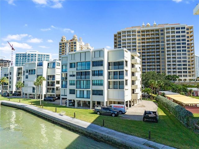 97 SUNSET DRIVE 201, Sarasota, FL 34236