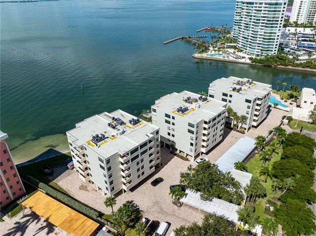 97 SUNSET DRIVE 201, Sarasota, FL 34236