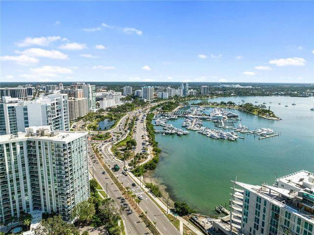 97 SUNSET DRIVE 201, Sarasota, FL 34236