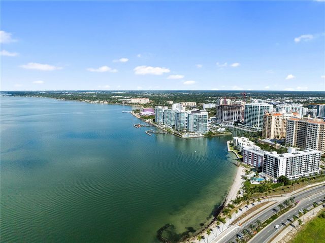 97 SUNSET DRIVE 201, Sarasota, FL 34236