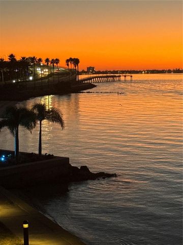 97 SUNSET DRIVE 201, Sarasota, FL 34236
