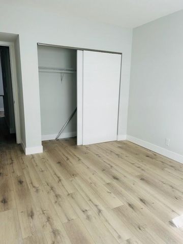 260 NW 19th Street 6, Boca Raton, FL 33432