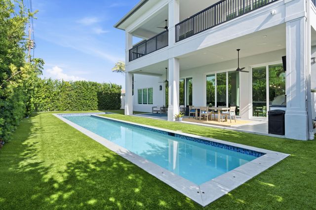 334 NE 3RD Court, Boca Raton, FL 33432