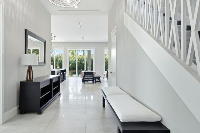 334 NE 3RD Court, Boca Raton, FL 33432