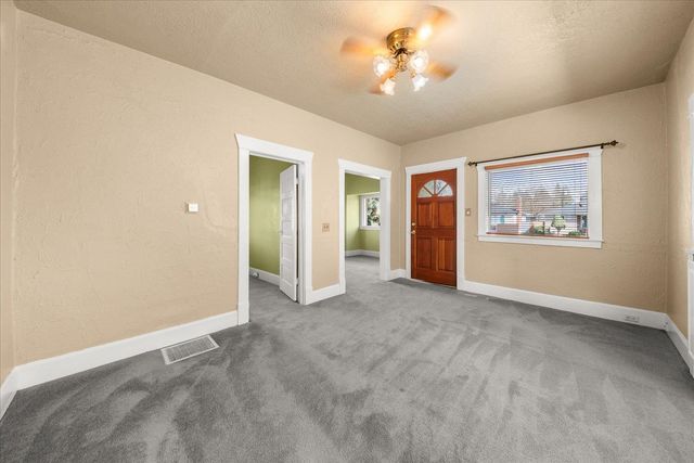 4009 N Calispel St, Spokane, WA 99205