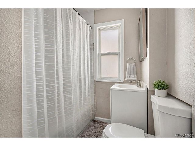 1746 Galena St, Aurora, CO 80010