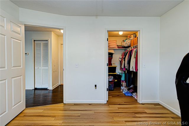 110 Colonial Drive, New Albany, IN 47150