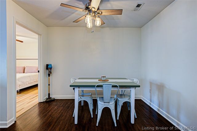 110 Colonial Drive, New Albany, IN 47150