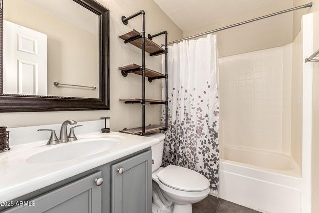 43633 W COLBY Drive, Maricopa, AZ 85138