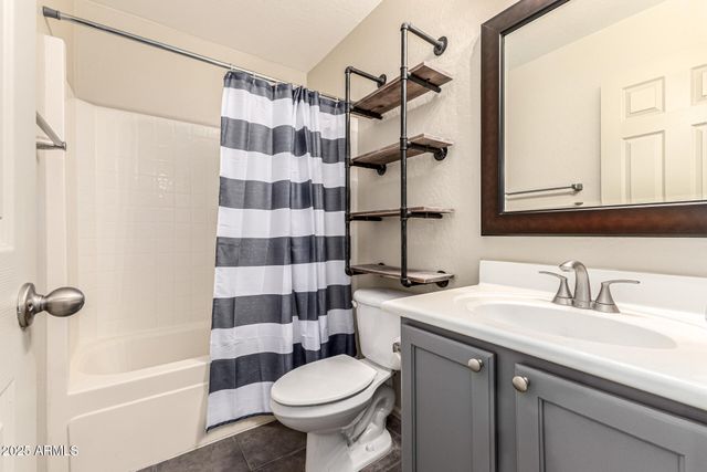 43633 W COLBY Drive, Maricopa, AZ 85138