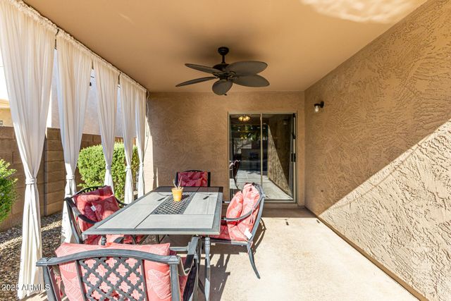 43633 W COLBY Drive, Maricopa, AZ 85138