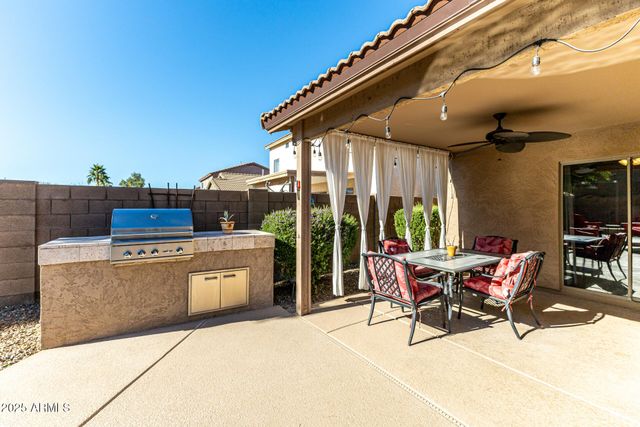 43633 W COLBY Drive, Maricopa, AZ 85138