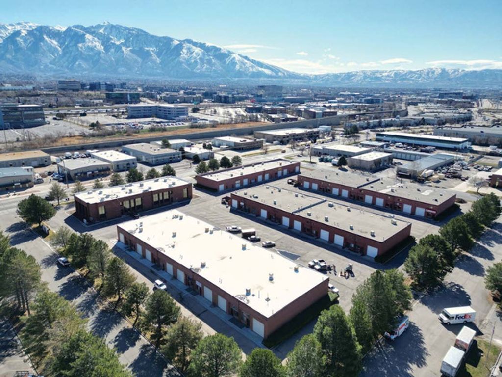 9460 S 542 W, Sandy, UT 84092 — exterior