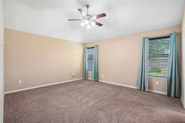 5018 Bay Lane, Bacliff, TX 77518