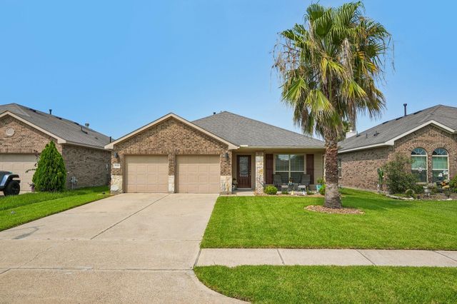 5018 Bay Lane, Bacliff, TX 77518