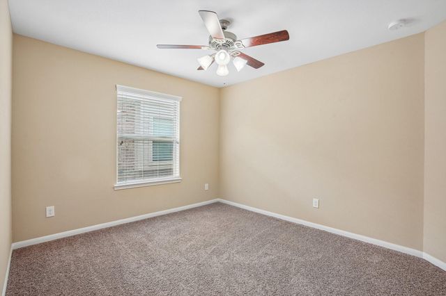 5018 Bay Lane, Bacliff, TX 77518