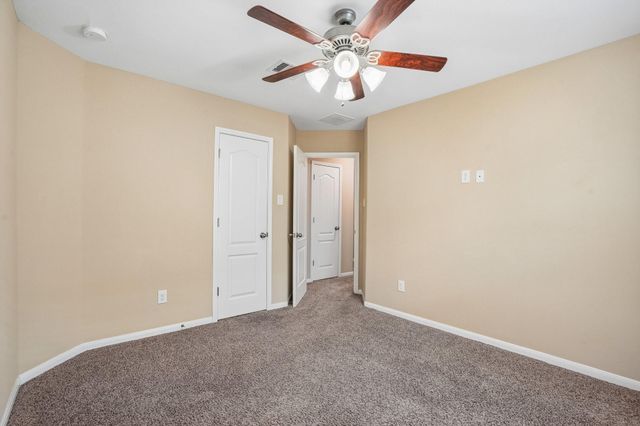 5018 Bay Lane, Bacliff, TX 77518