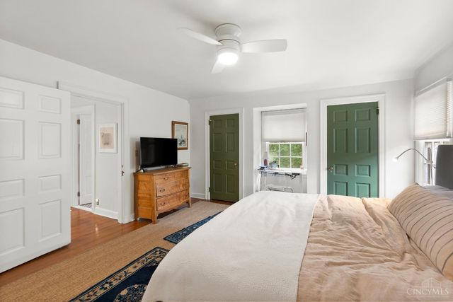 555 Reily Road, Wyoming, OH 45215