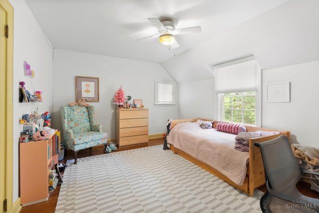 555 Reily Road, Wyoming, OH 45215