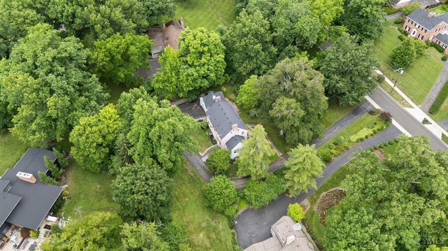 555 Reily Road, Wyoming, OH 45215