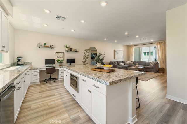 27461 Viero Place, Valencia, CA 91381