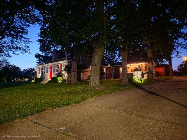 1380 Main Street, Gentry, AR 72734
