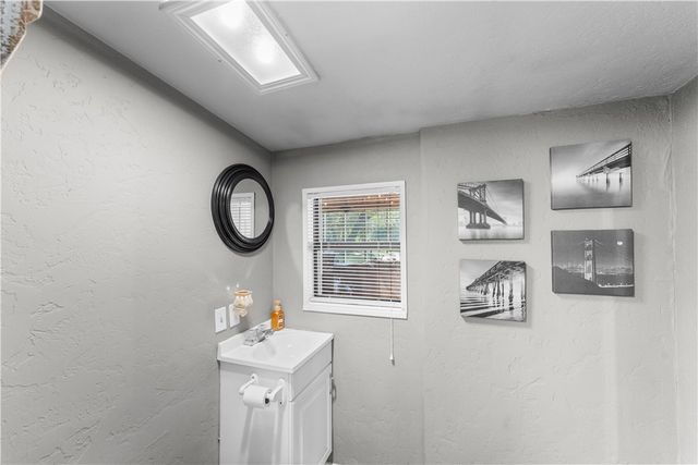 1380 Main Street, Gentry, AR 72734