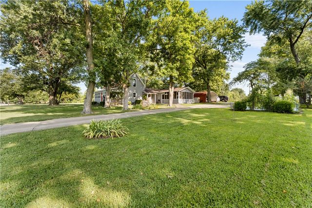 1380 Main Street, Gentry, AR 72734