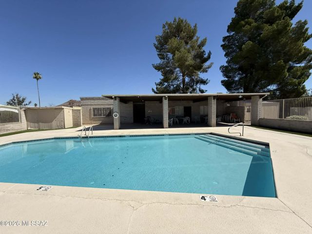 2640 S Cottonwood Ln Unit 13, Tucson, AZ 85713