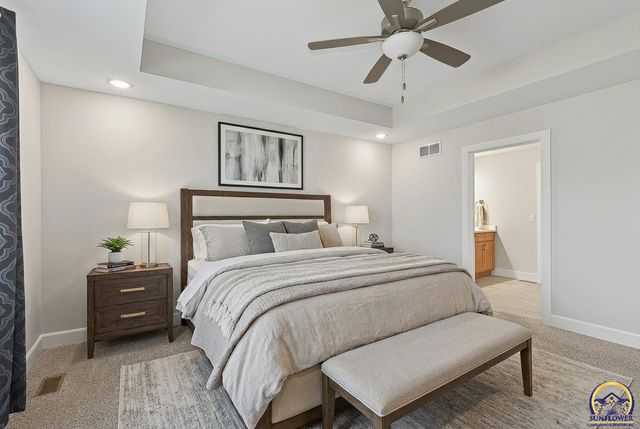 7700 SW 24th TER, Topeka, KS 66614