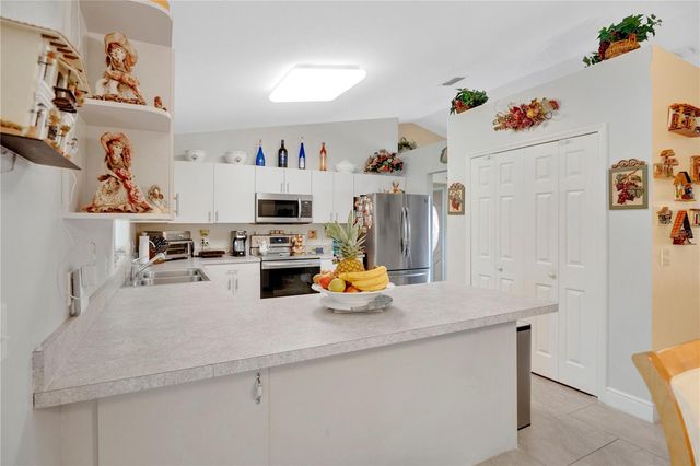 18 ANGELES ROAD, Debary, FL 32713