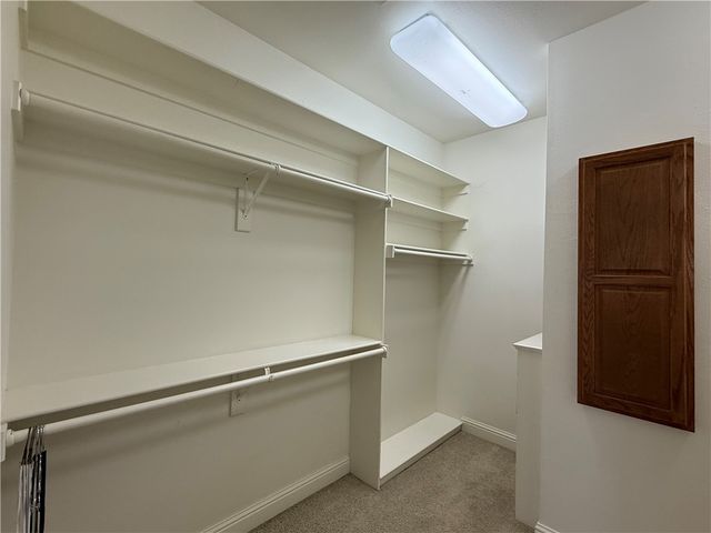 6507 S Timber Ridge Drive, Rogers, AR 72758