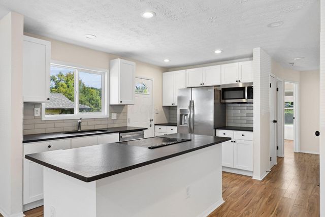 1455 E Deshler Avenue E, Columbus, OH 43206