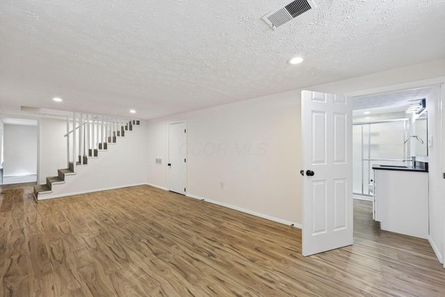 1455 E Deshler Avenue E, Columbus, OH 43206