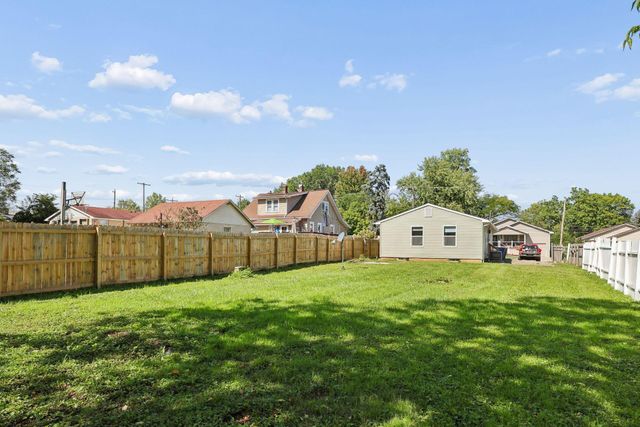 1455 E Deshler Avenue E, Columbus, OH 43206