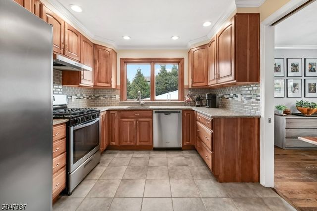 104 Summit Rd, Sparta Twp., NJ 07871