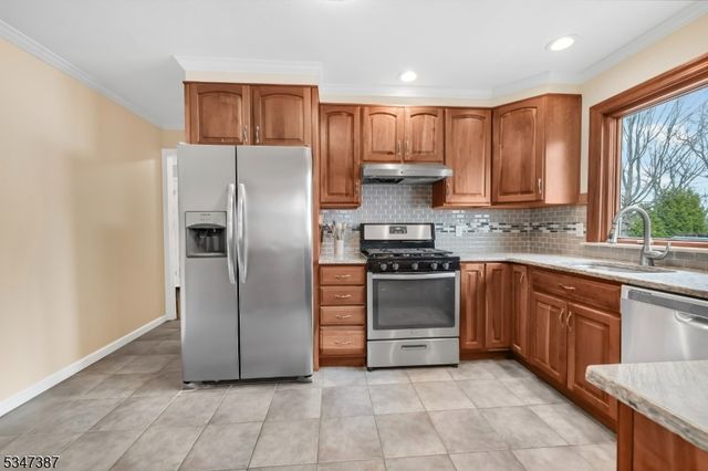 104 Summit Rd, Sparta Twp., NJ 07871