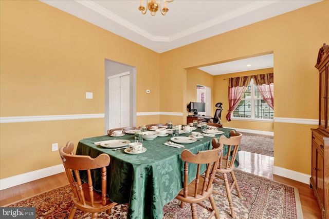 4 KERRYN DR, Robesonia, PA 19551